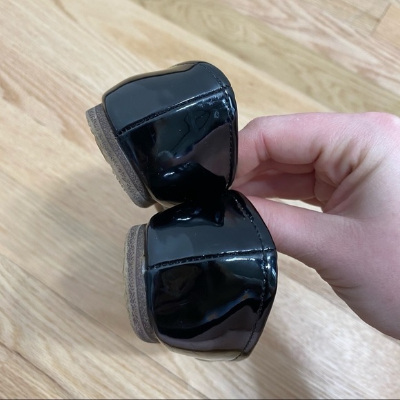 Gap Disney Minnie Mouse Toe Flats Sz 11 Black Red - Picture 7 of 9